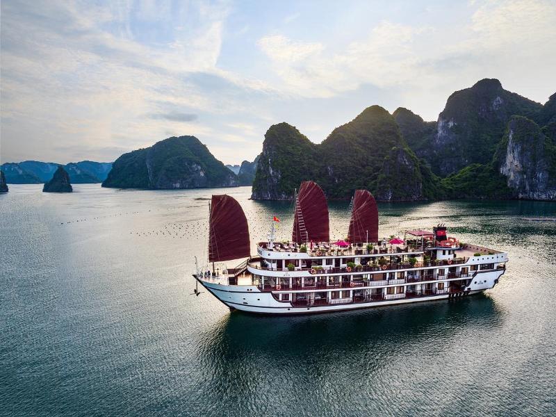 Alisa Cruise Halong Hotel Ha Long Exterior foto